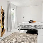 Tatil Evi Awesome In With Wifi Ølsted