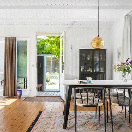 Holiday home Awesome In With Wifi